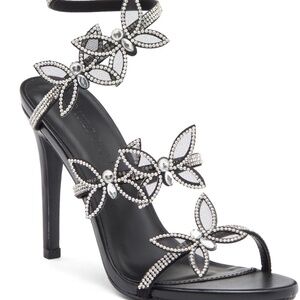 Gorgeous WILD DIVA LOUNGE Berlin Butterfly Sandal sie 6 1/2 nwot